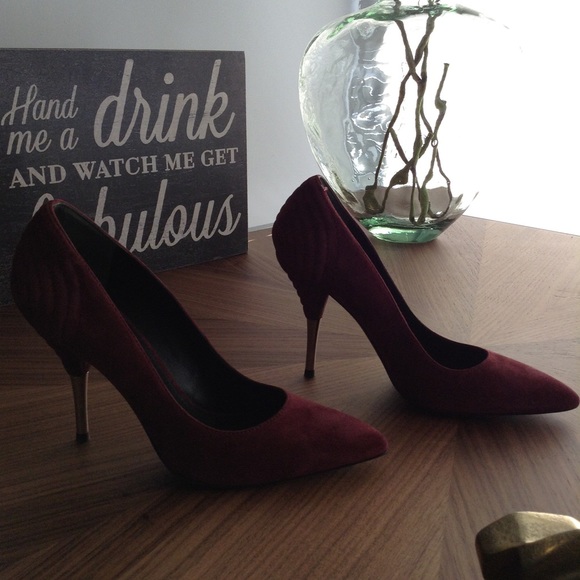 Pierre Balmain suede heels - Picture 4 of 4